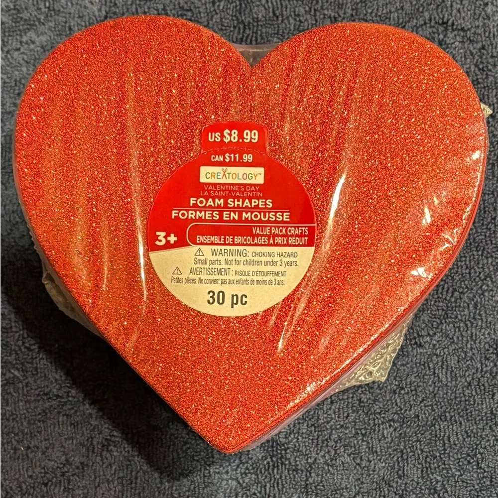 Pink Hand Foam Art Kit, 4 packs of stickers and 1 pack of 30 foam hearts.